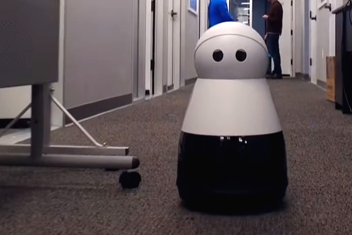 Screenshot: Video des  Roboters Kuri © Mayfield Robotics