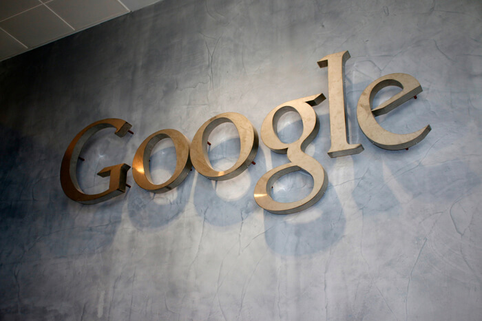das Google-Logo am europäischen Hauptsitz des Unternehmens