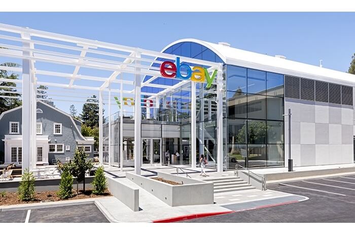 Haus mit ebay Logo
