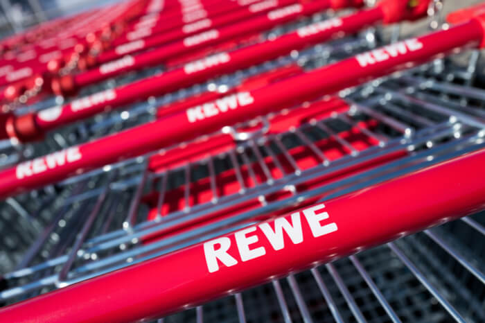 Rewe-Einkaufswagen
