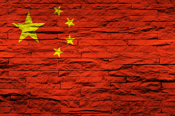 China-Flagge auf Mauer