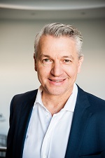 Wolfgang Lang, CEO Crowdfox