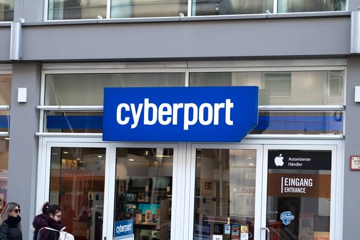 Cyberport-Laden