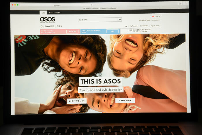 asos-Website auf einem Laptop-Screen
