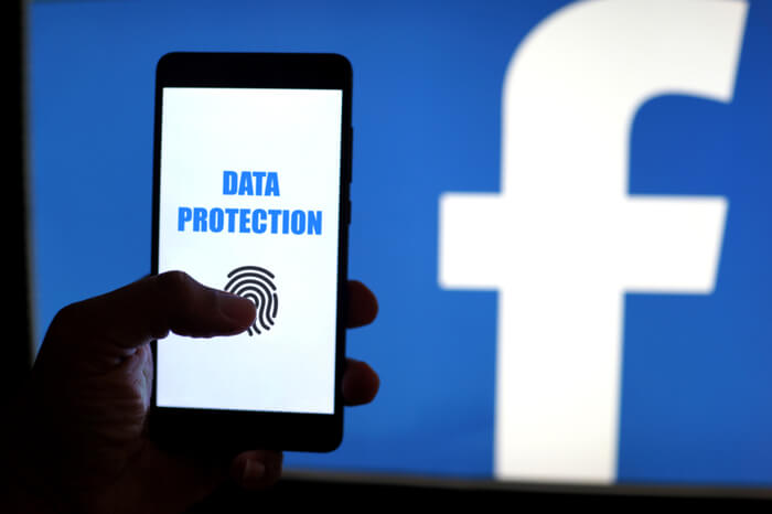 Facebook-App mit Datenschutz-Bild