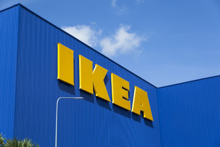 Ikea Logo an Ikea Einrichtungszentrum