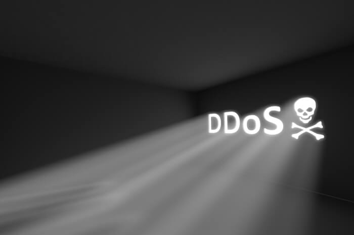 DDoS-Attacke Schriftzug