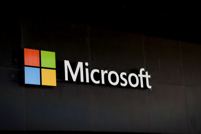 Microsoft-Logo auf Schwarz