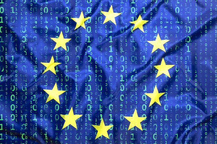 EU-Flagge mit Daten