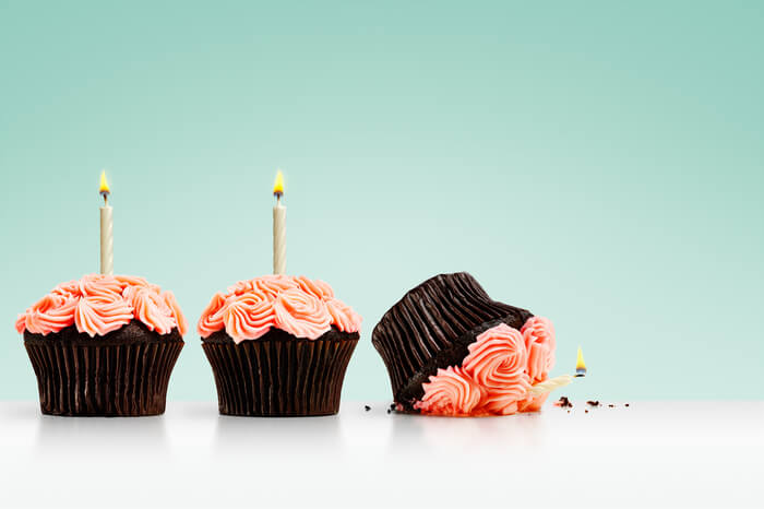 Umgefallener Geburtstags-Cupcake