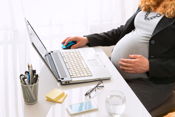 Schwangere am Arbeitsplatz