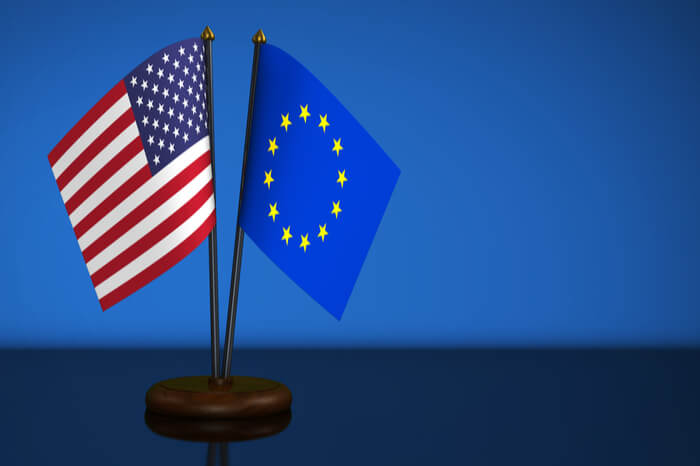 Fahne USA und EU