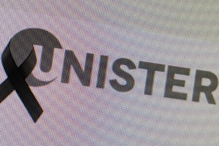 Unister-Logo auf Website nach Flugzeugabsturz