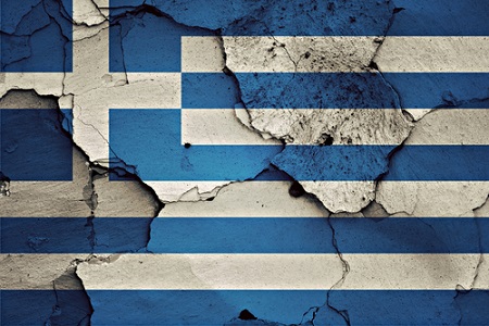 Griechische Flagge auf zerbrochener Wand