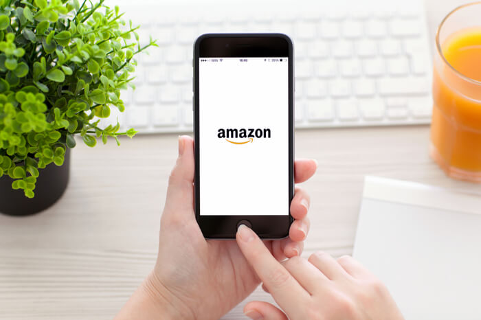 Amazon auf einem Smartphone
