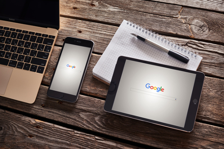 Google: Laptop und Tablet